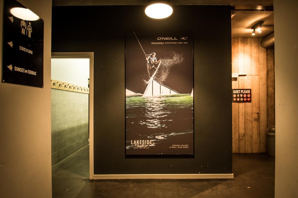 Lakeside Paradise Sport Hostel Knokke-Heist Exteriör bild