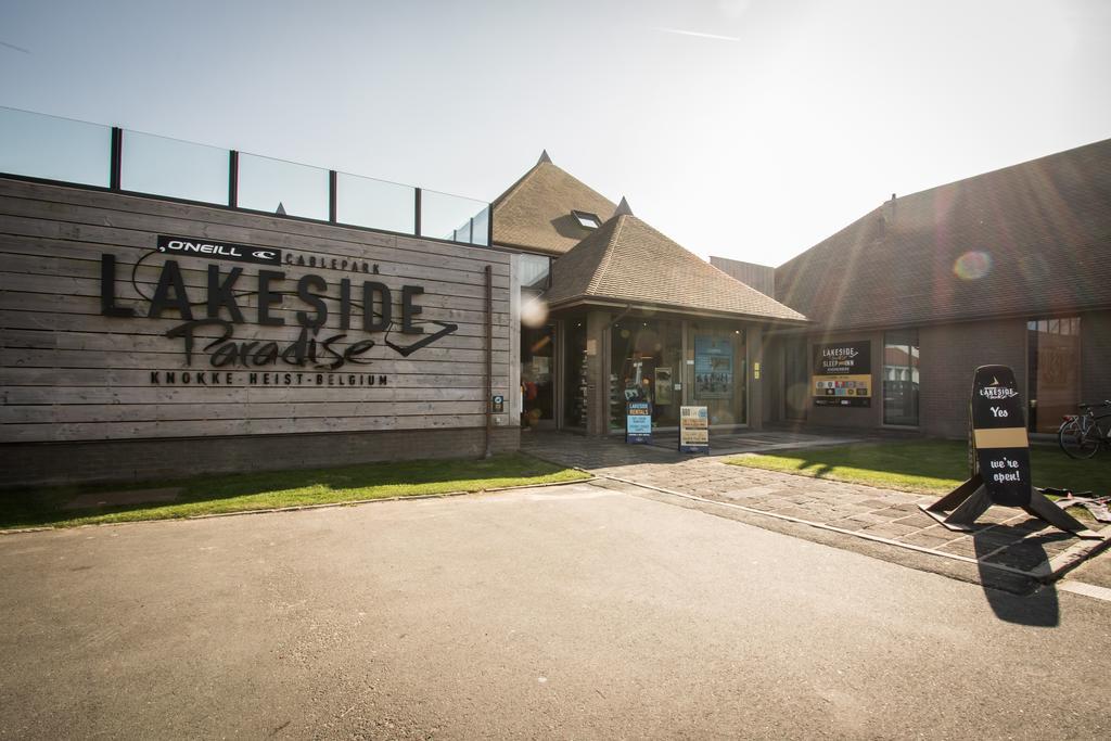 Lakeside Paradise Sport Hostel Knokke-Heist Exteriör bild